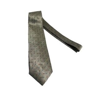 Dunhill Mens Necktie Red Blue Golf Clubs On Metallic Base Made in England